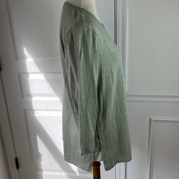 Chico’s Size 2 (Large) 3/4 Sleeve Tunic - Picture 5 of 9